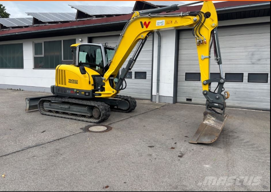 EZ80, Wacker Neuson