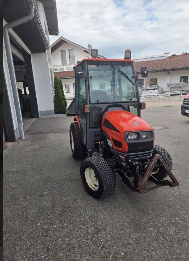 Kioti Traktor Kleintraktor Bulldog